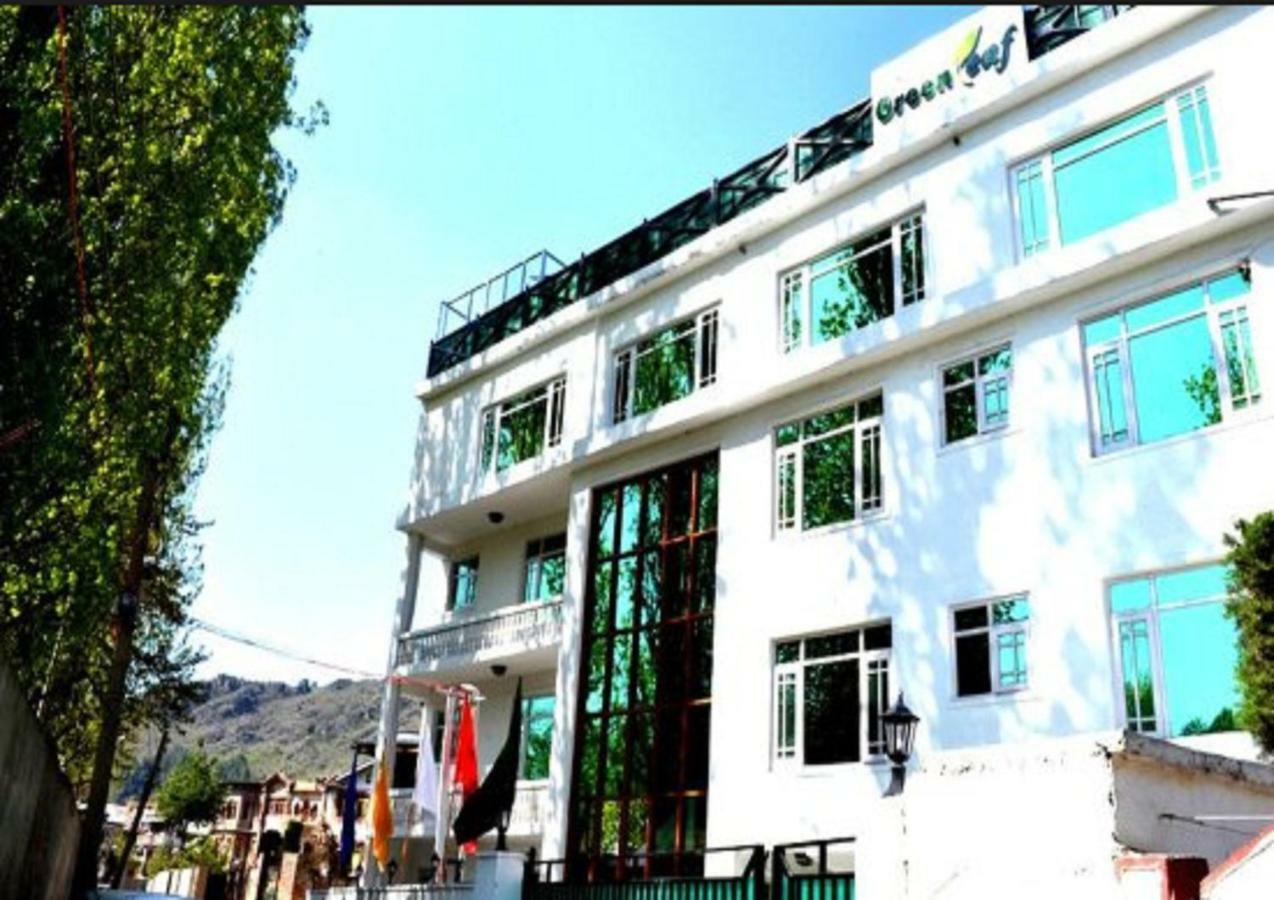 Hotel Green Leaf Srinagar Eksteriør bilde